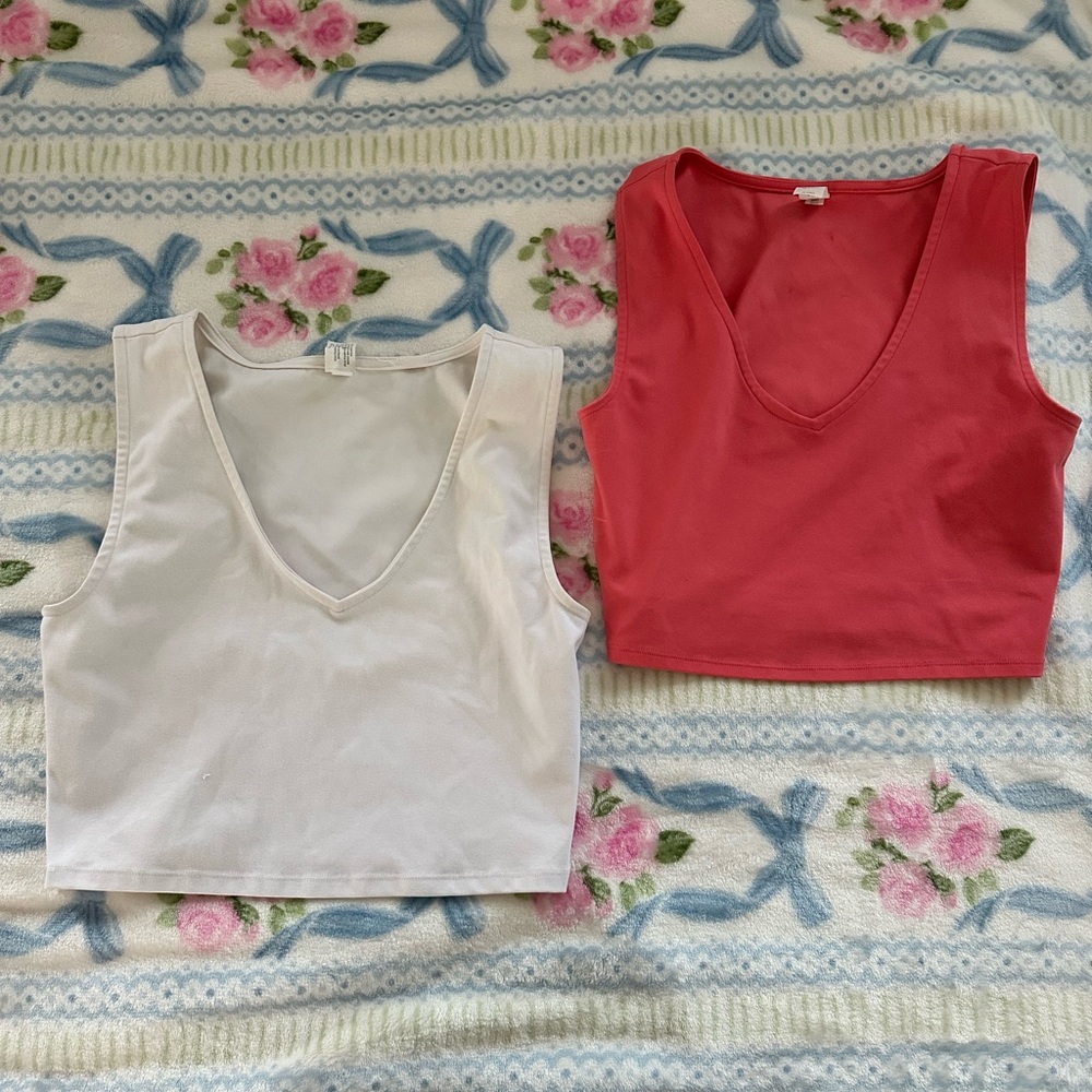 Women's V-Neck Crop Tops - White and Salmon Pink
